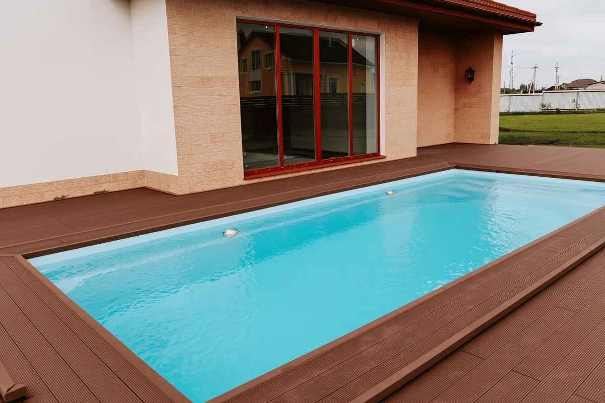 Композитный бассейн Laguna 8 — вид сверху в Нижнекамске